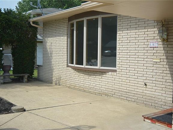 3rd image of 13672 Trenton Trl