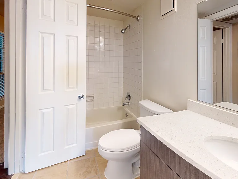 Dominion Lake Ridge — Photo 81