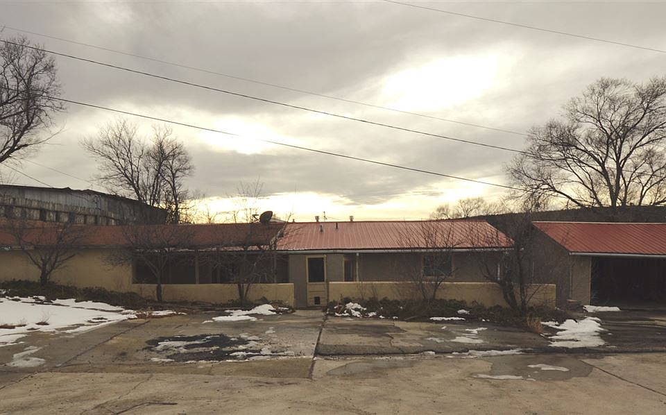 1st image of 706 Sapello St