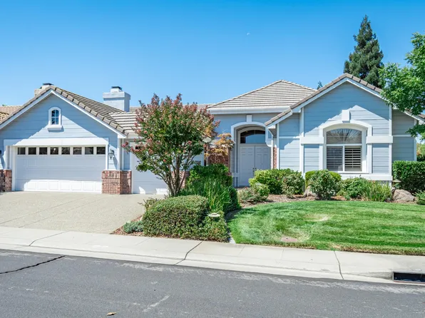 300 Roundhill Ct, Roseville, CA 95747