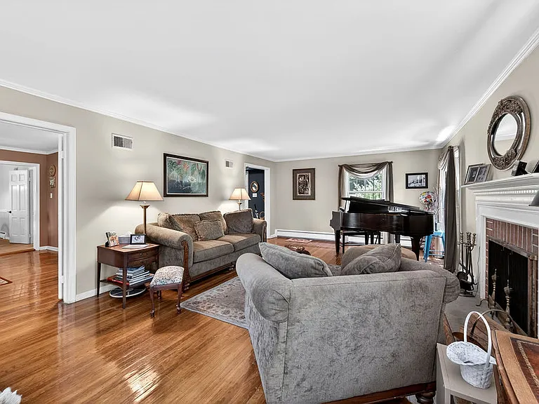 718 Darby Paoli Rd — Photo 8