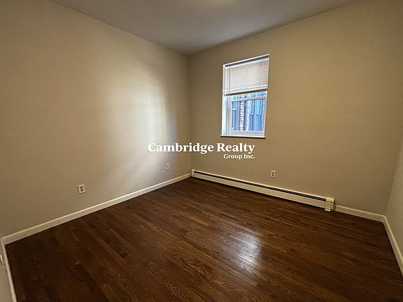 5th image of 15 Stearns Rd #4T