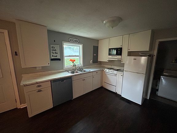 4th image of 4675 Cash Rd