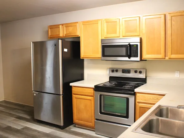 415 E 4th Ave APT D, Belton, TX 76513