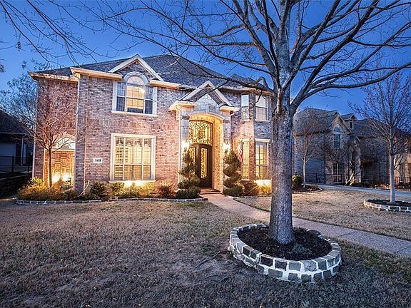 3rd image of 3418 Sherwood Ln