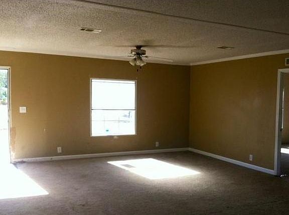 2nd image of 44209 Deer Run Dr