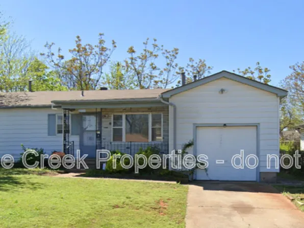 1104 Hickory Ln, Midwest City, OK 73110