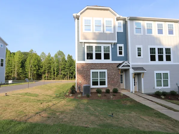 2935 Richardson Rd, Apex, NC 27502