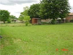 2nd image of 343 Bancroft Dr
