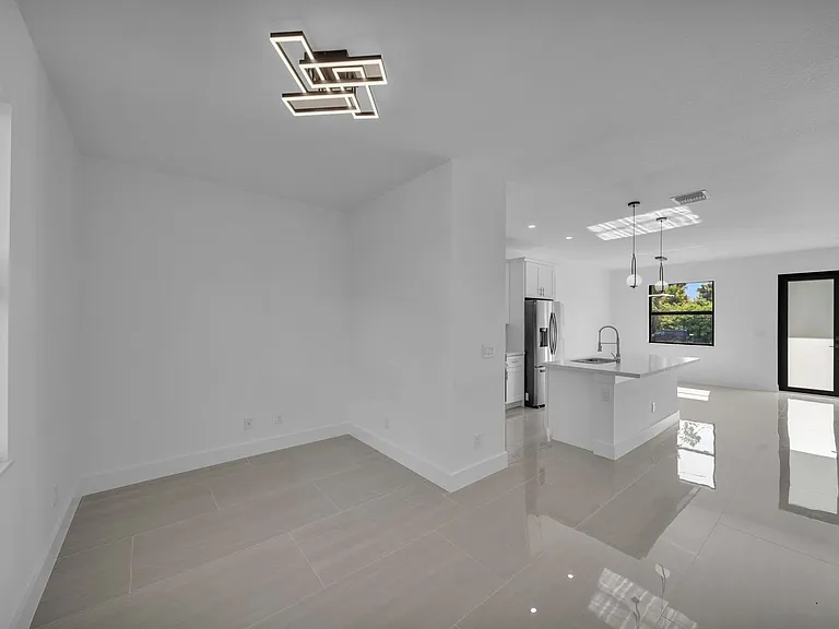 73 Flamingo Blvd — Photo 12