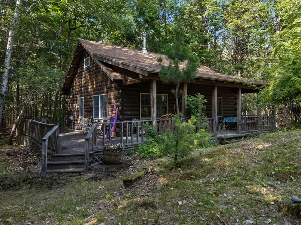 46 N North Beach Road, Frye Island, ME 04071