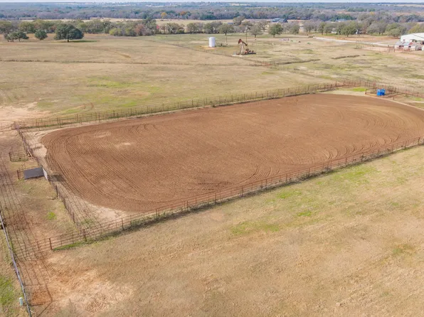 11175 Light Rd, Lipan, TX 76462