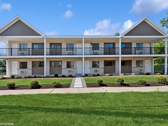 2nd image of 15701 Lamon Ave #4823-9