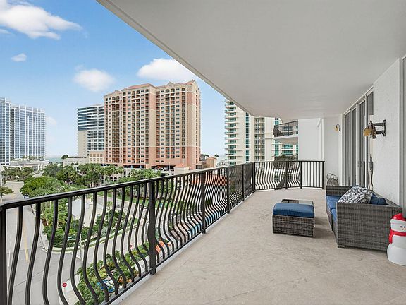 3rd image of 100 S Birch Road #1003