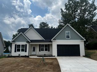 211 Ammonwood Dr, Greenwood, SC 29649