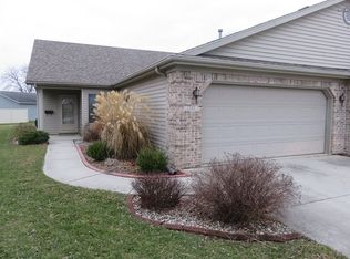 1742 Fairway Dr, Decatur, IN 46733