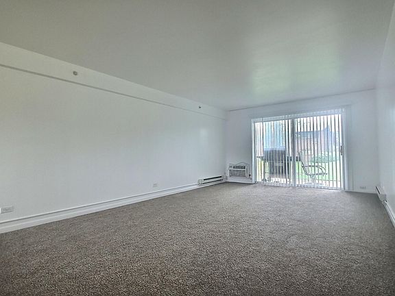 2nd image of 1845 Whitechapel Dr #B1