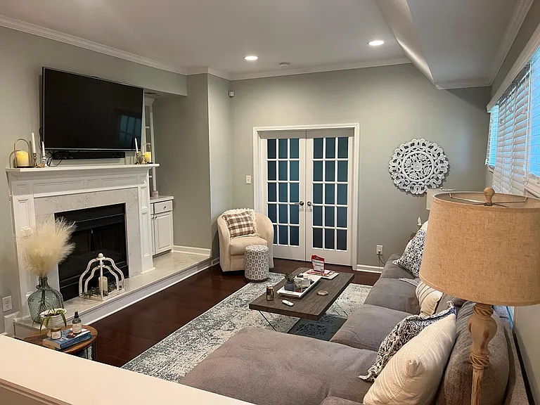 720 Bishops Park Dr #307 — Photo 9