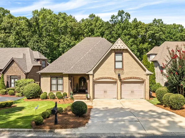 814 Barkley Crest Cir, Auburn, AL 36830