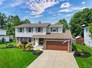 184 Wayside Dr, Depew, NY 14043