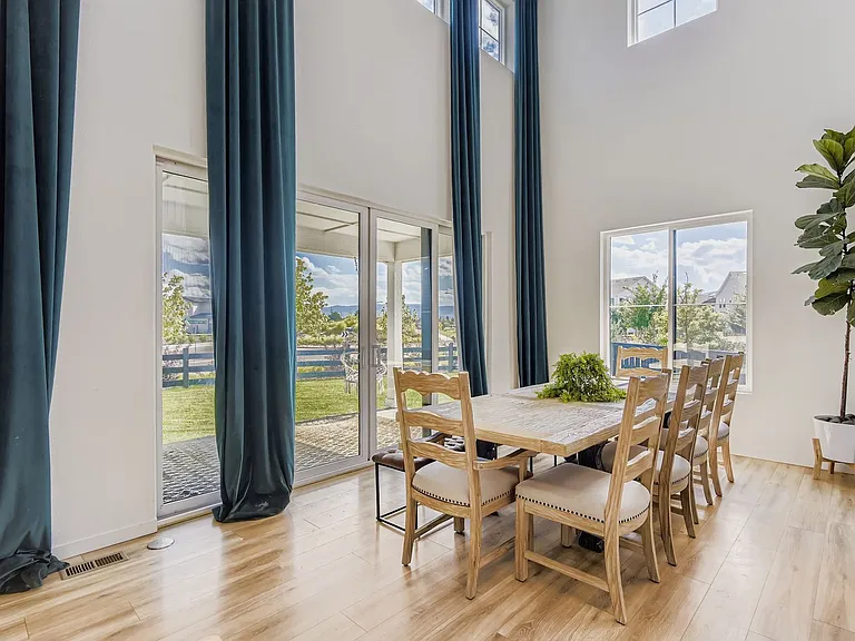 9022 Moondance Dr — Photo 17