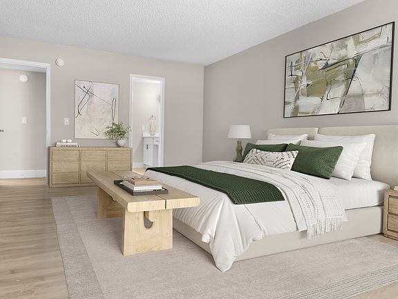 4th image of 200 River Haven Ln #1837