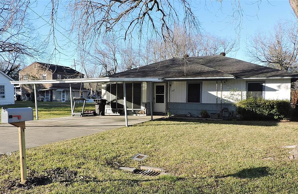 1st image of 1105 Avenue I