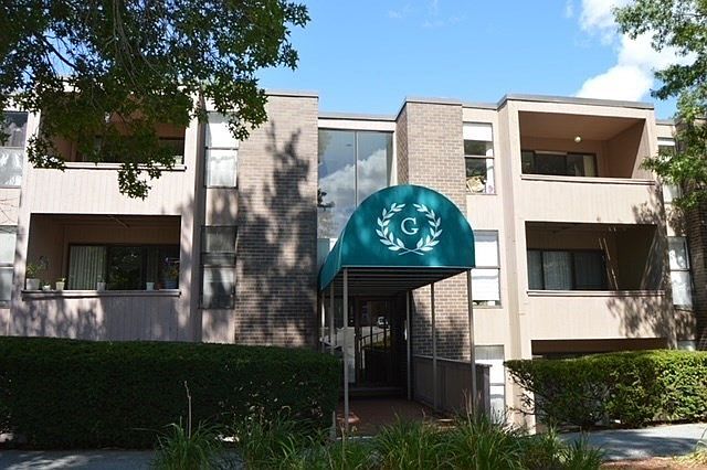 1st image of 68 Shrewsbury Green Dr Unit F
