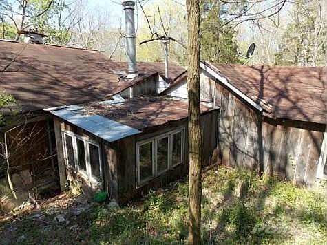 2nd image of 1090 Buck Run Rd