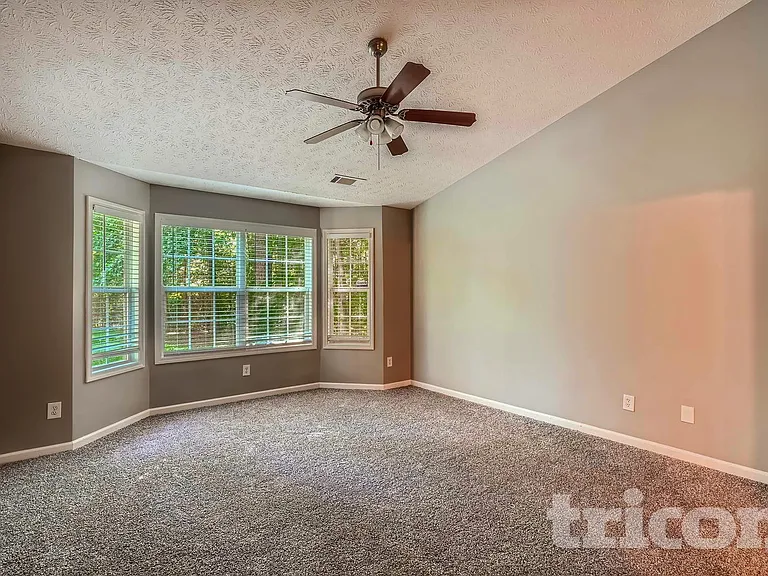 65 Cranbrook Ct — Photo 10