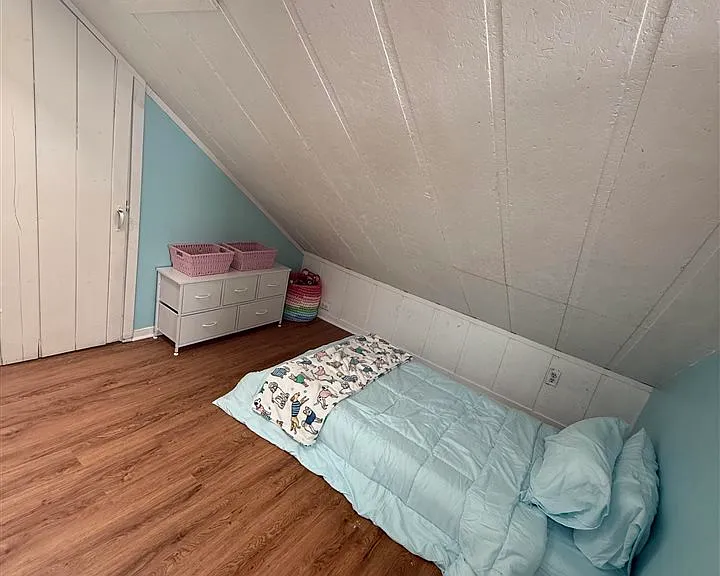 603 State St — Photo 22
