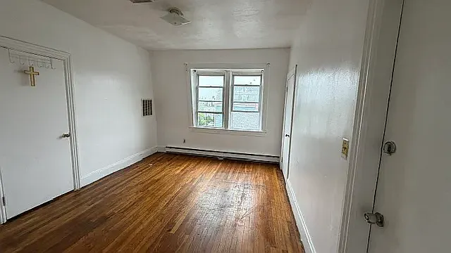 39 Brighton St #3 — Photo 7