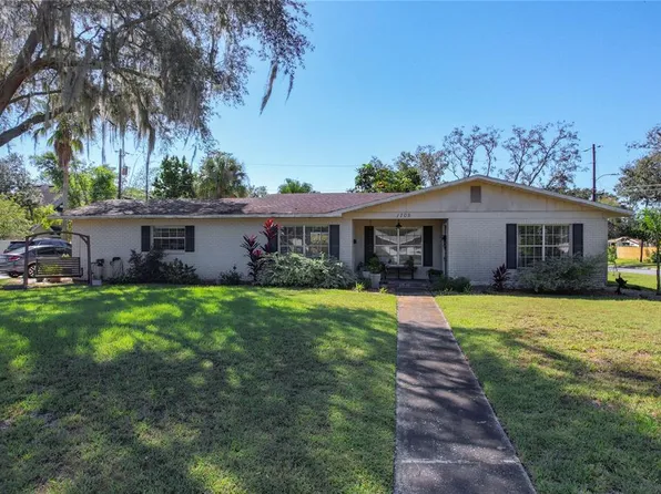 1705 Pineberry Ct, Lakeland, FL 33803