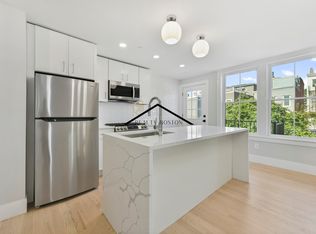 226-228 Princeton St #4, Boston, MA 02128
