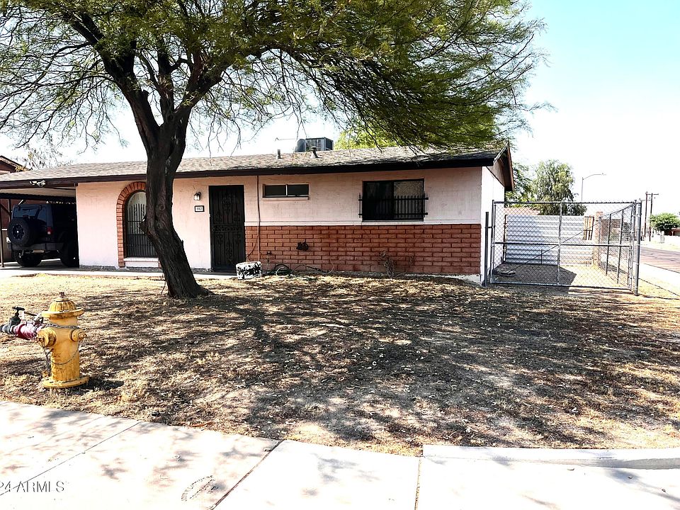 1st image of 102 W WINSTON Drive