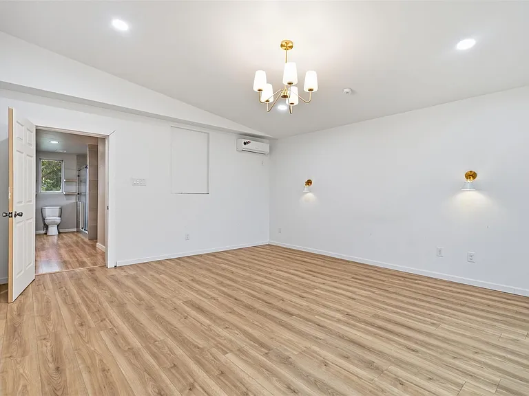 3209 Pennsylvania Rd — Photo 13