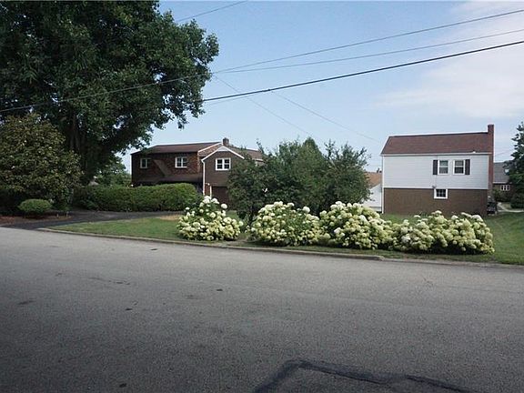 3rd image of 616 Highland Ave