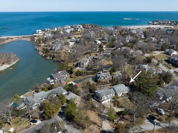 48 Nichols Rd, Cohasset, MA 02025