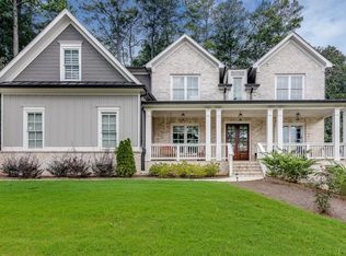 2282 Oakawana Rd, Atlanta, GA 30345