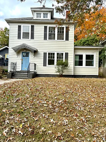 2312 Hawthorne Ave Photo 1