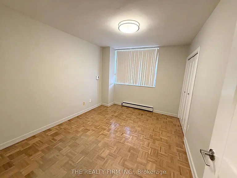 1209 Richmond St #903 — Photo 9