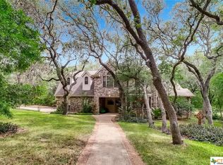 11083 Indian Trl, Helotes, TX 78023