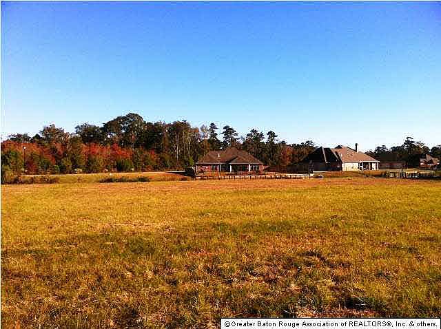2nd image of 62 Creekstone Dr