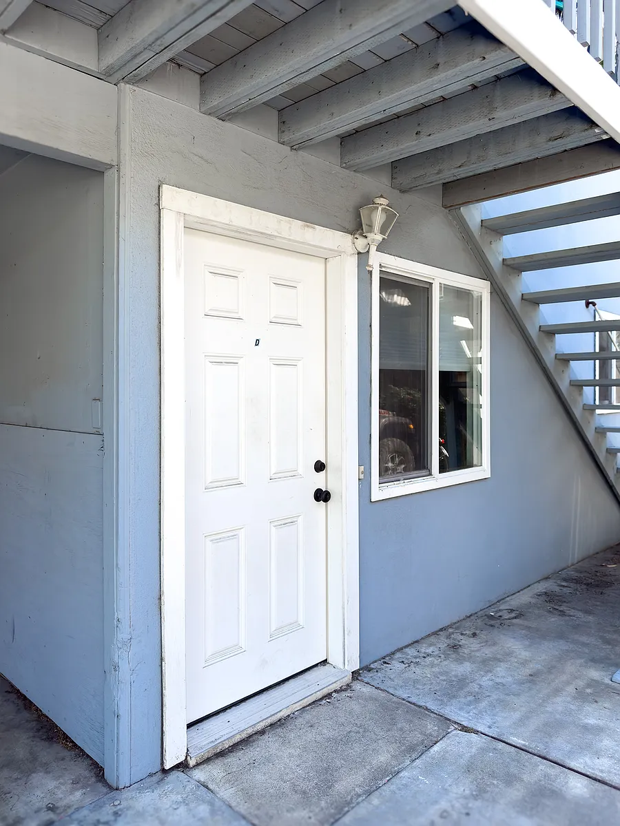 Building Photo - 230 S Shoreline Blvd #D