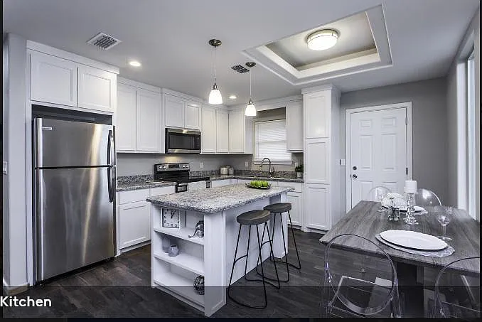 1425 Alta Vista Dr #2