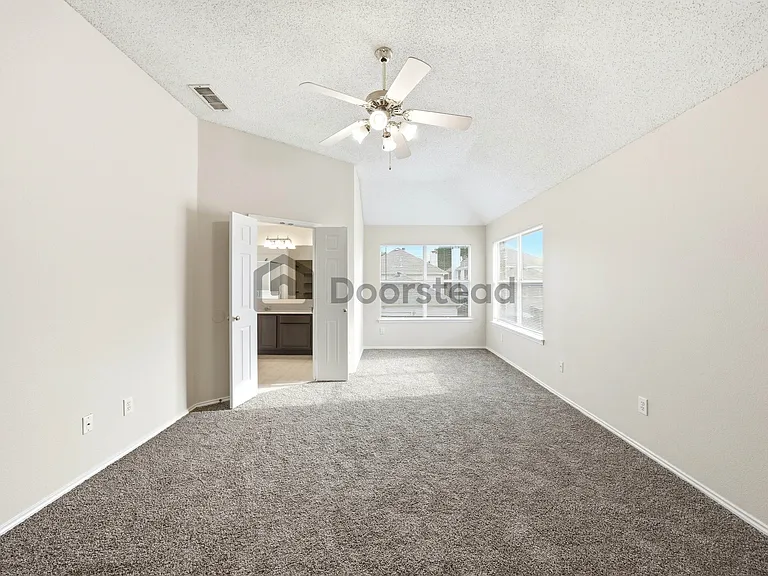 1352 Mae Dr — Photo 28