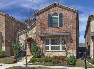 227 Palacio St, Irving, TX 75039