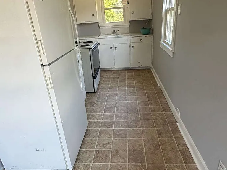 271C Shadowrock Dr — Photo 5