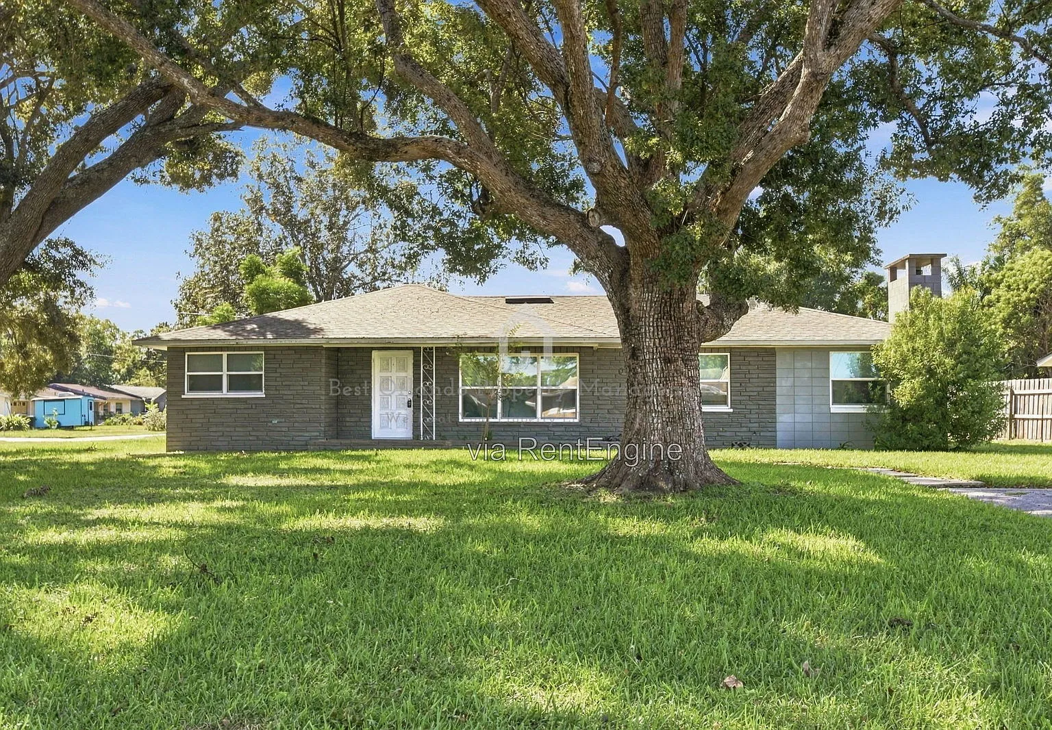 3 bed, 2.0 bath, 1530 sqft, $2,200 — Photo 3