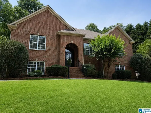 7012 Shady Oaks Ln, Trussville, AL 35173